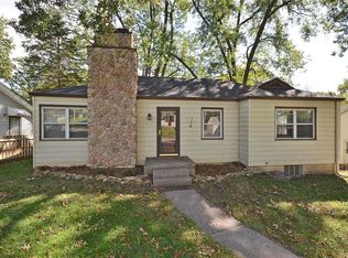 417 NE 45th St, Kansas City, MO 64116