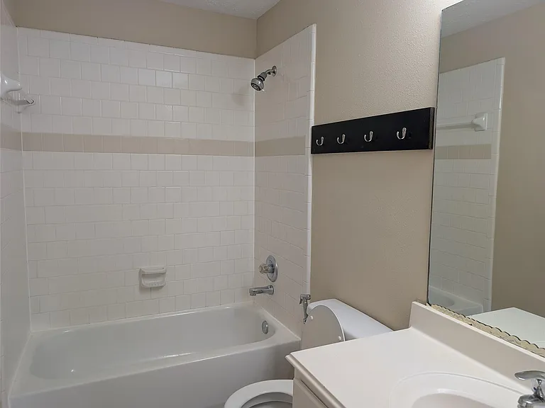 22403 Bellows Bend Dr — Photo 34