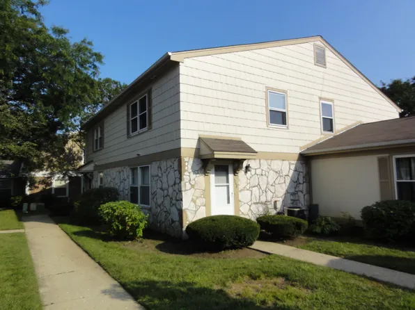 362 Farmington Ln #0, Vernon Hills, IL 60061