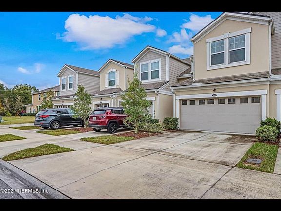 3rd image of 155 Nelson Ln
