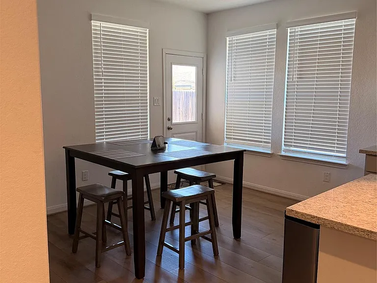3223 Field Thistle — Photo 3