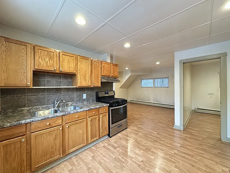 3734 W Wabansia Ave #F2 — Photo 4