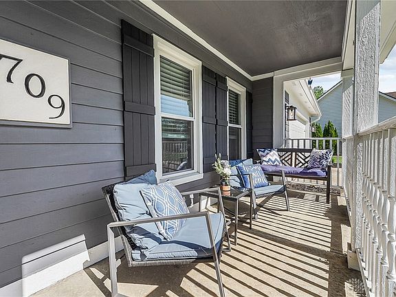 5th image of 709 Walden Way