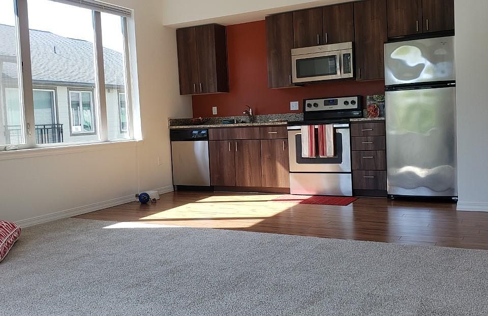 1st image of 12340 NE 115th Pl #418