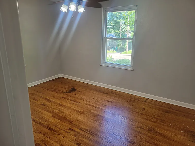 508 Marshall Ave — Photo 13