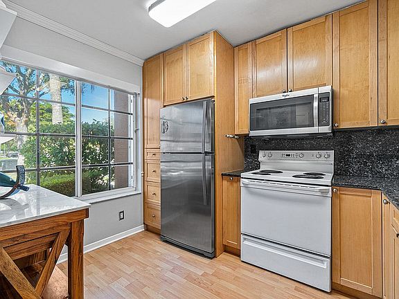 2nd image of 9804 Kamena Cir