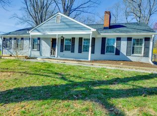 153 Holcombe Rd, Lynchburg, VA 24502