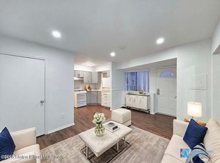 27 Corona Ave #1, Staten Island, NY 10306