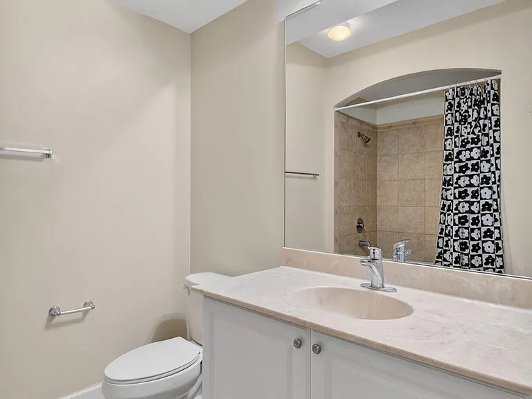 1660 Renaissance Commons Blvd #2517 — Photo 29