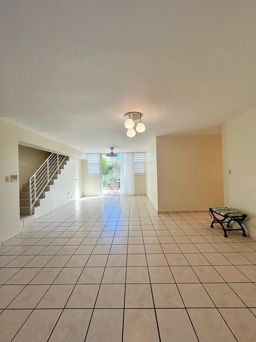 Building Photo - 19 Avenida Laguna #PH