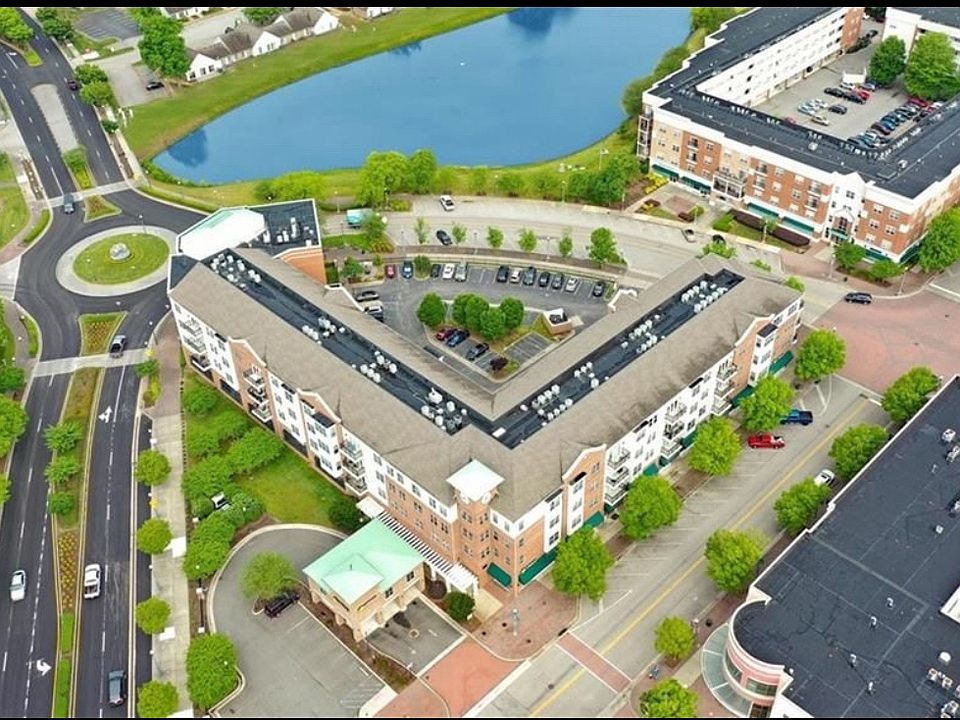 2nd image of 670 Town Center Dr Unit 314
