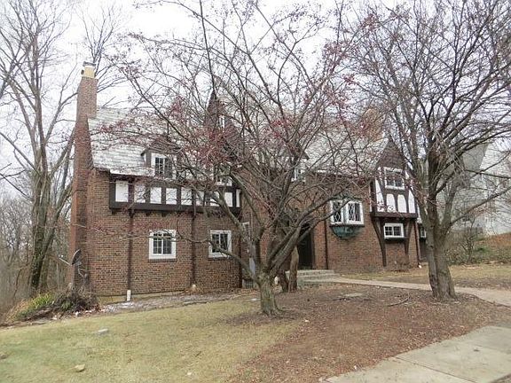 2nd image of 5575 Meryton Pl