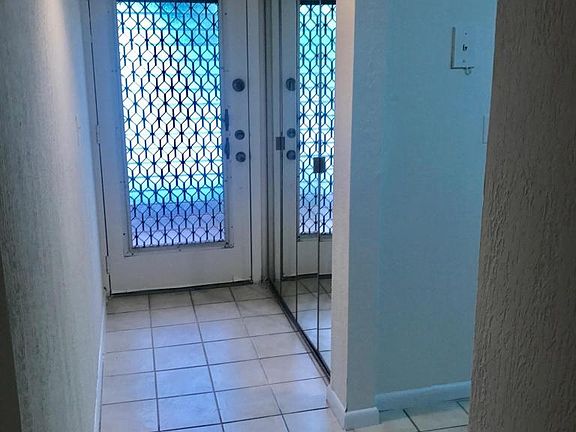 4th image of 1810 Hammocks Blvd #126