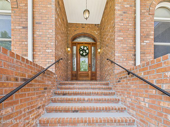 4th image of 2816 Eagle Pine Dr