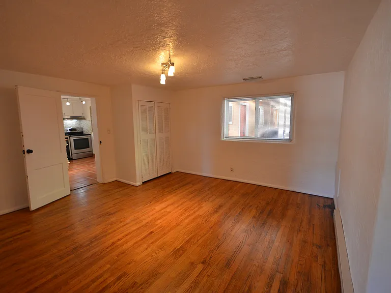 303 Villeros St — Photo 31