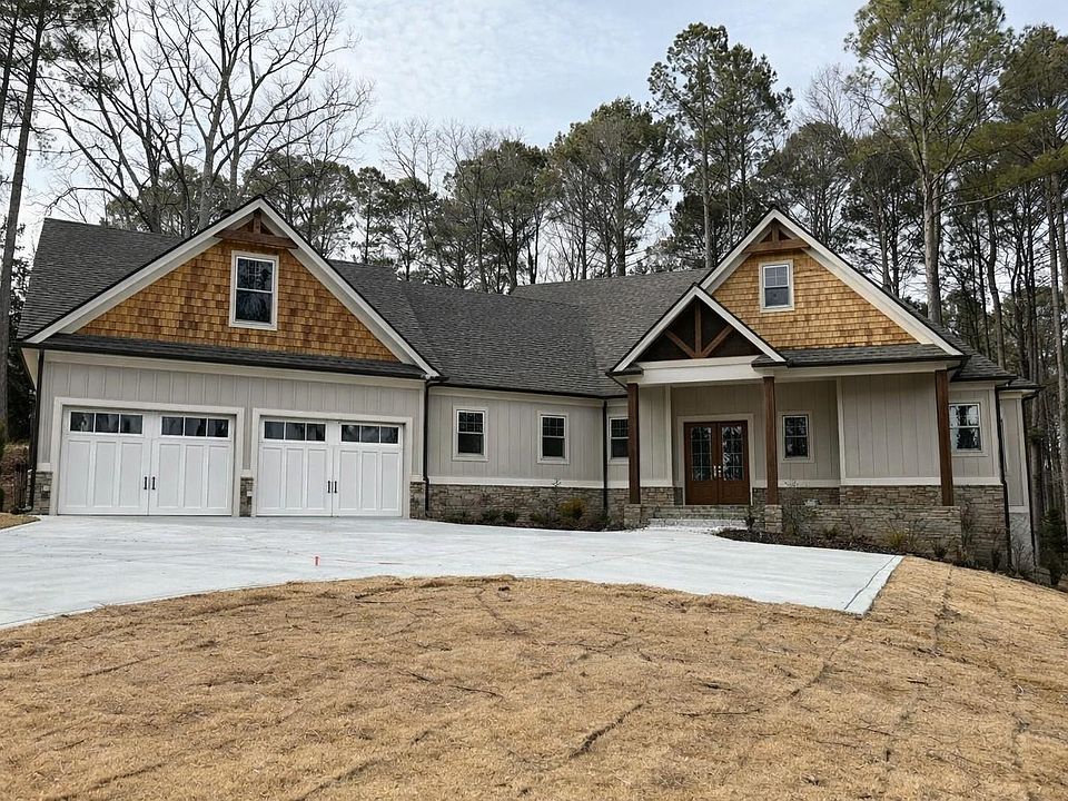 1st image of 1040 Oak Valley Rd