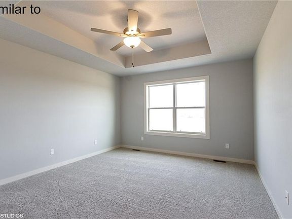 5th image of 317 SE Hollows Ct