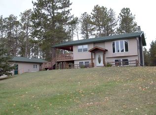 12222 Tweety Bird Ln, Custer, SD 57730