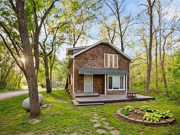 73100 Hillcrest Dr, Trenton, MO 64683