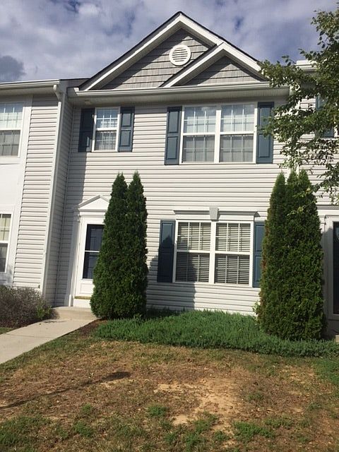 1st image of 6404 Sexton Dr