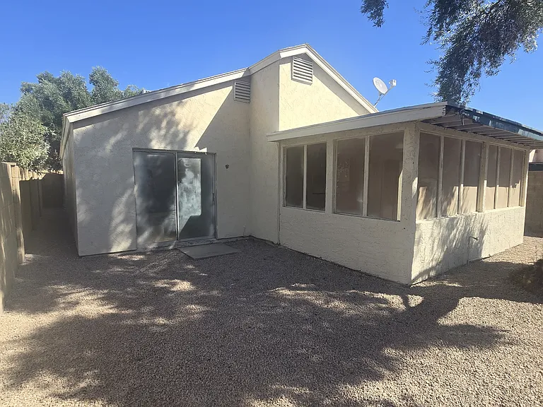 4049 W Camino Del Rio — Photo 33