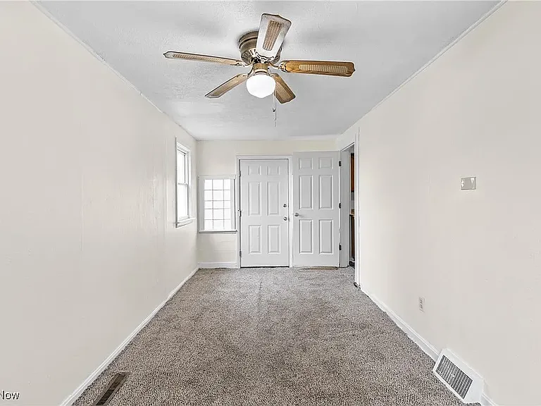 1542 Euclid Ave #1 — Photo 10