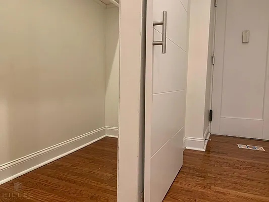 Rented by Hillel Realty Group | media 26