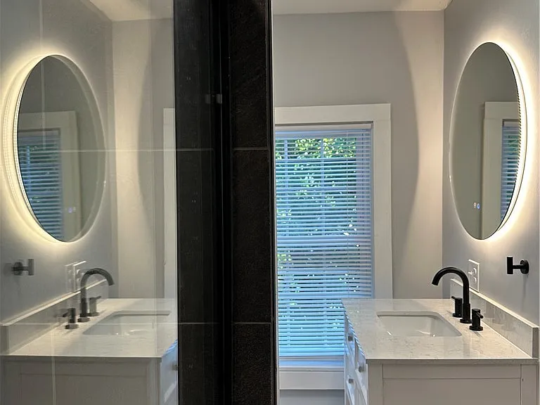 408 E Laurel St — Photo 30