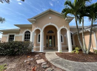 15303 Briarcrest Cir, Fort Myers, FL 33912