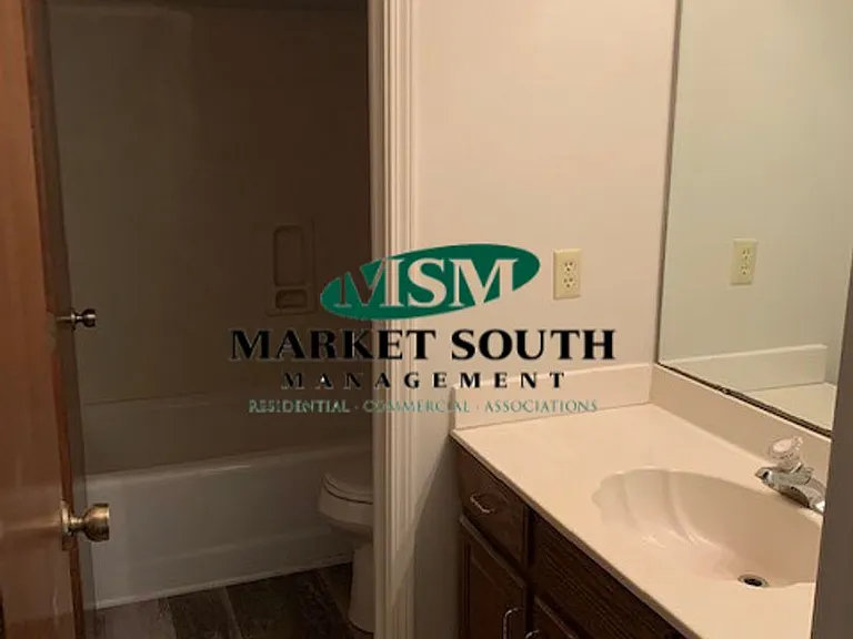 2 Rivers Bend Ct — Photo 10