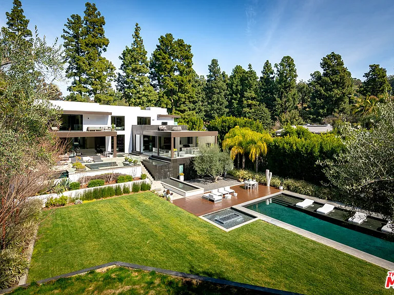 1231 Lago Vista Dr — Photo 43