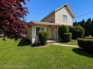 102 Jackson St, Olyphant, PA 18447