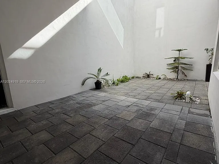 6311 NW 103rd Psge — Photo 26