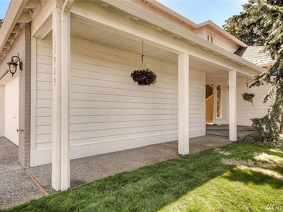 4th image of 15939 SE 262nd Pl