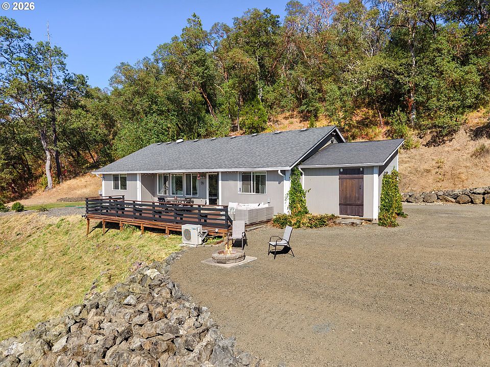 1st image of 560 Hagle Ln