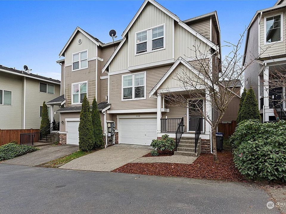 1st image of 218 125th Pl SE #B