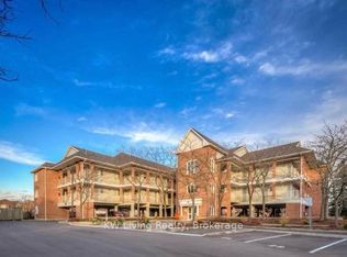 101 Bristol Rd E #223, Mississauga, ON L4Z 3P4