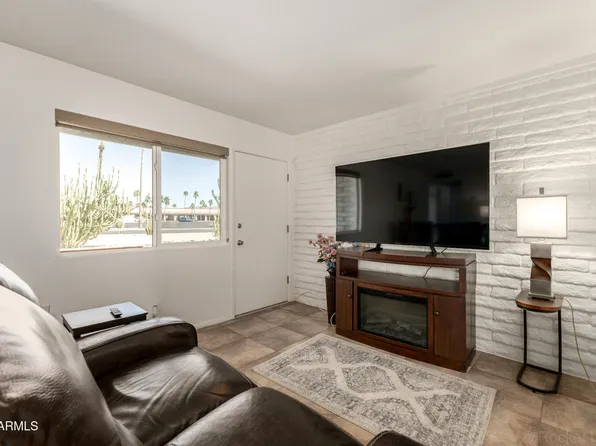 5518 E LINDSTROM Lane #A1, Mesa, AZ 85215