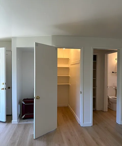 1707 NW Ione Pl #1707 — Photo 9