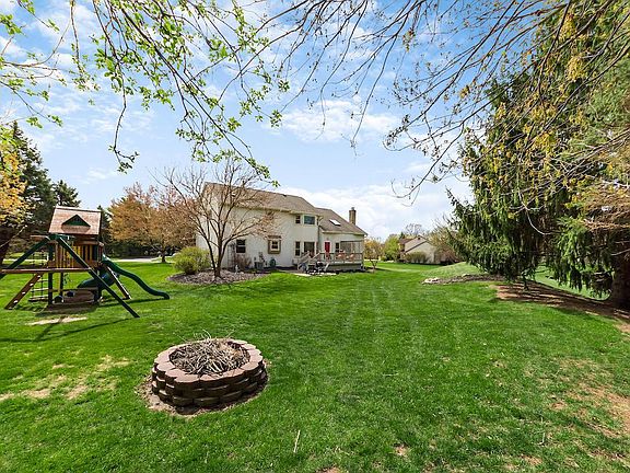 2nd image of 12975 Kilger Ct