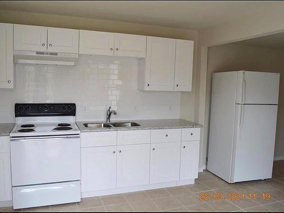 3rd image of 4201 Kashmere St #C