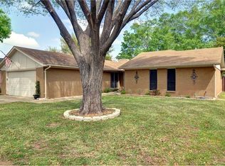 2227 Honey Creek Ln, Arlington, TX 76006
