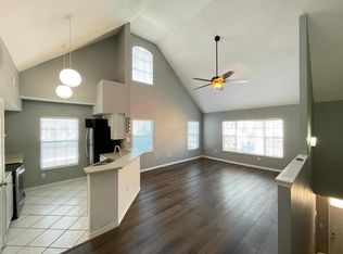 10462 White Lake Ct #10462B, Tampa, FL 33626