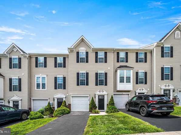240 Stone Hill Dr, Pottstown, PA 19464