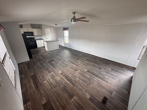 2nd image of 241 Idaho Ave