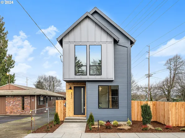 8860 SE 16th Pl, Portland, OR 97202