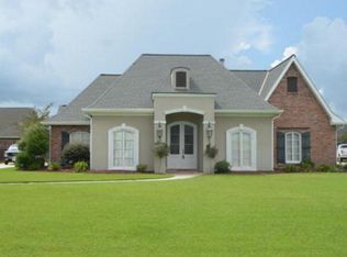 262 Sugar Highland Blvd, Houma, LA 70360
