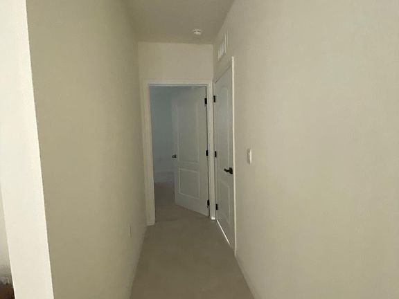4th image of 2527 Sandy Creek Ln