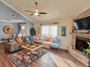 209 Portland Ave, Huntington Beach, CA 92648