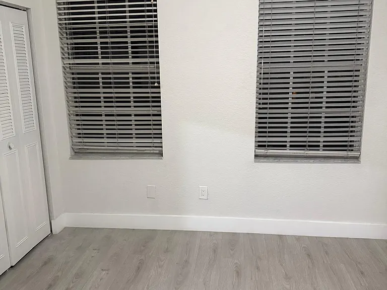 715 SW 148th Ave #610 — Photo 23